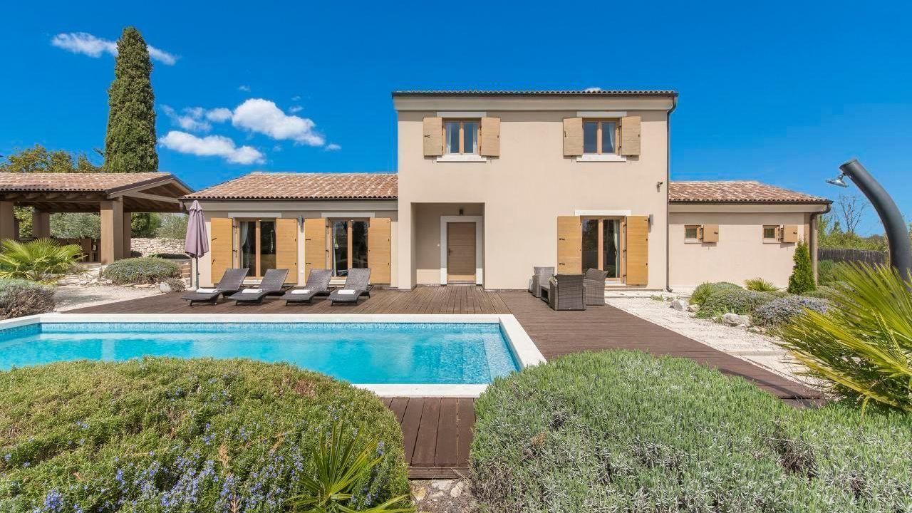 Außenansicht Außenansicht